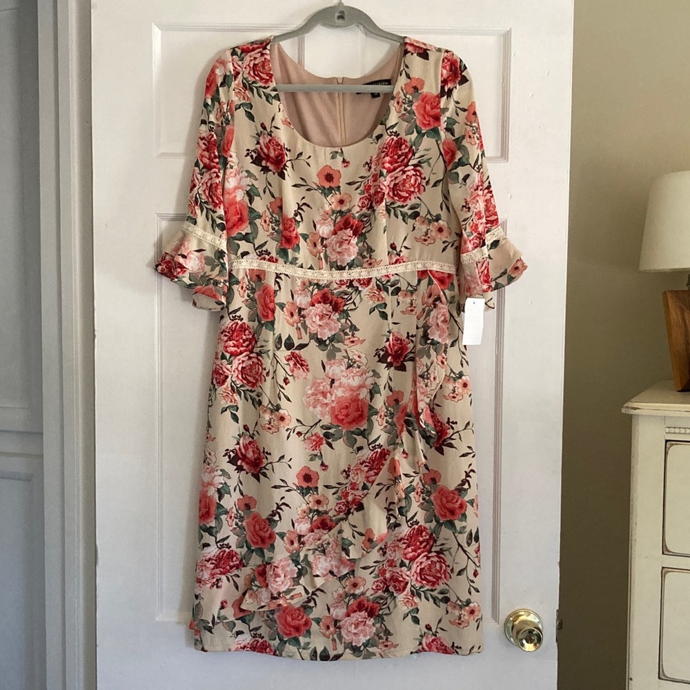 Chris McLaughlin Floral Print Dress with Ruffle Sleeves Size 14
